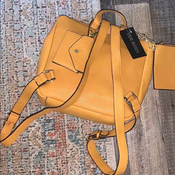 Steve Madden bag - Picture 2 of 3